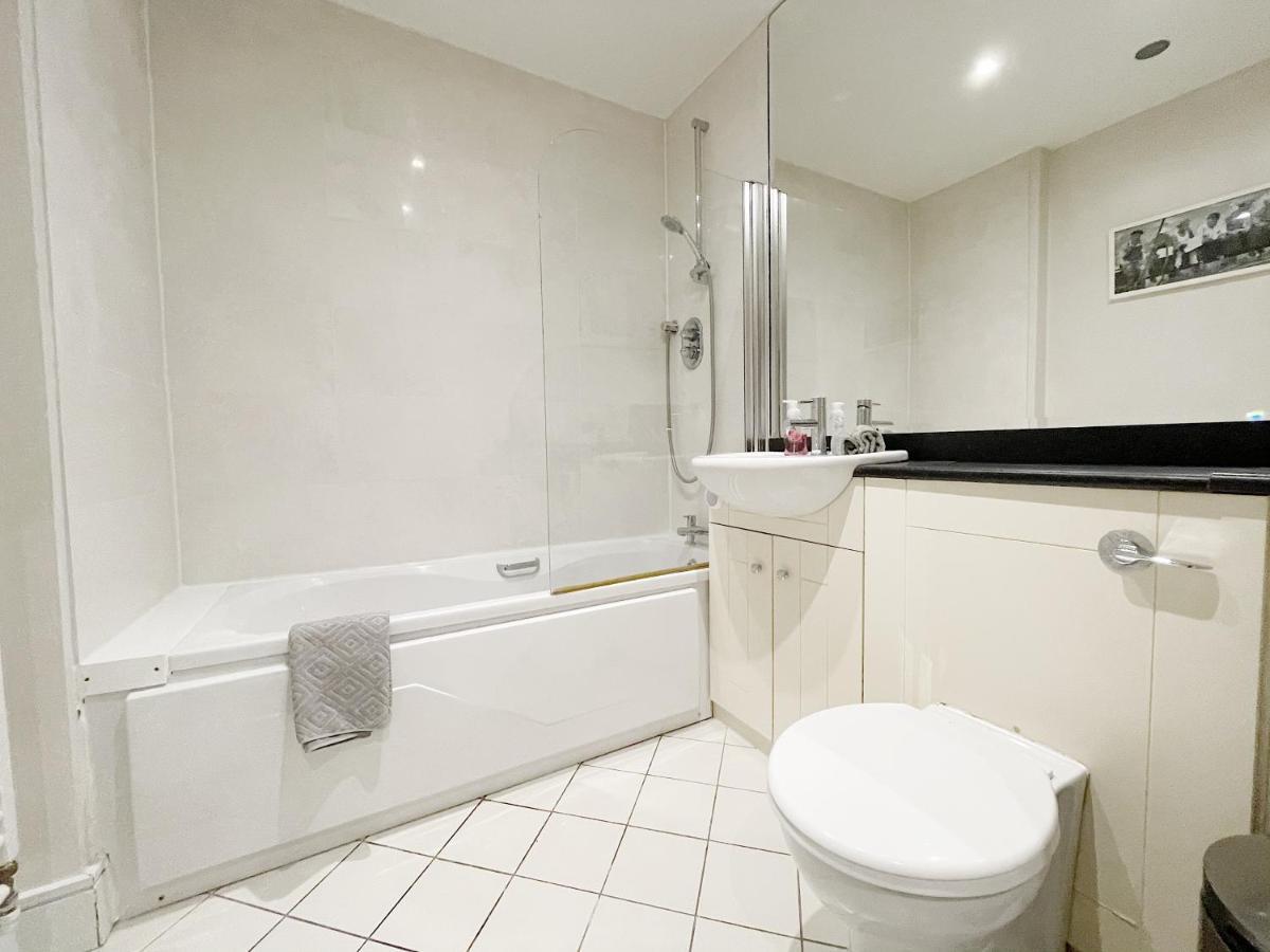 Apartamento Boden Heath Dublín Exterior foto